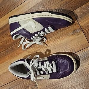 Nike casual purple shoes